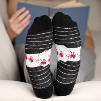 Süßes Tier-Charakter Kinder-T-Shirt-Design Socken
