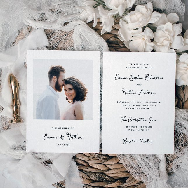Süßes und Whimsisches | Einfache Hochzeit von Foto Einladung (A stylish and elegant wedding photo invitation with whimsical script in black and white)