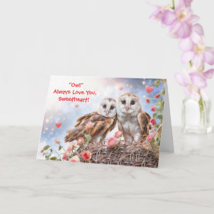 Süßes Valentinstagskartenmotiv mit niedlichen Eule Karte