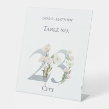 Süßes Weißes Tischnummer