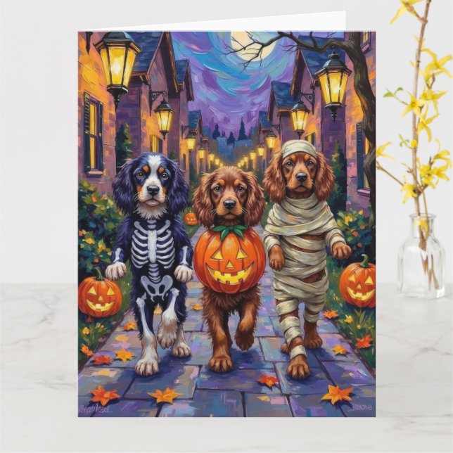 Sussex Spaniel Dogs in Halloween Costumes Karte (Gelbe Blume)