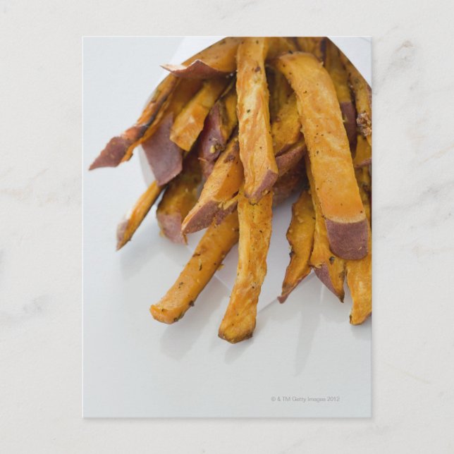 Süßkartoffeln in Papiertüten, nah, Postkarte (Vorderseite)