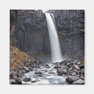Svartifoss Wasserfall in quadratischem Magneten Magnet