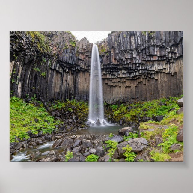 Svartifoss-Wasserfall Poster (Vorne)