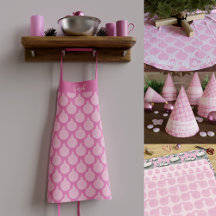 Dreaming of a Pink Christmas Bauble