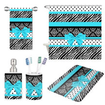 Safari: Turquoise Bath Decor
