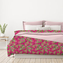 Festive Fuchsia Cranberry Pattern