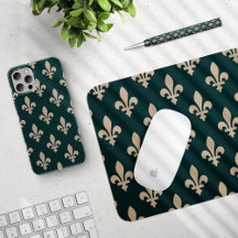 Fleur de Lis Cream on Green Collection