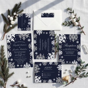 Winterhochzeit mit blauen Schneeflocken Einladung