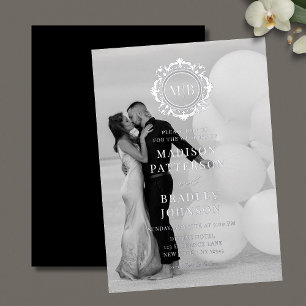 Schwarz-weiße Hochzeit mit verzierter Floral RSVP Karte