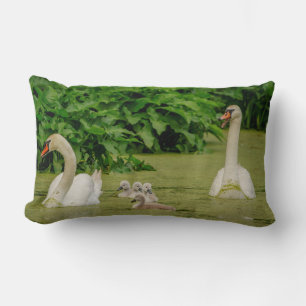 Swan Family Lendenkissen