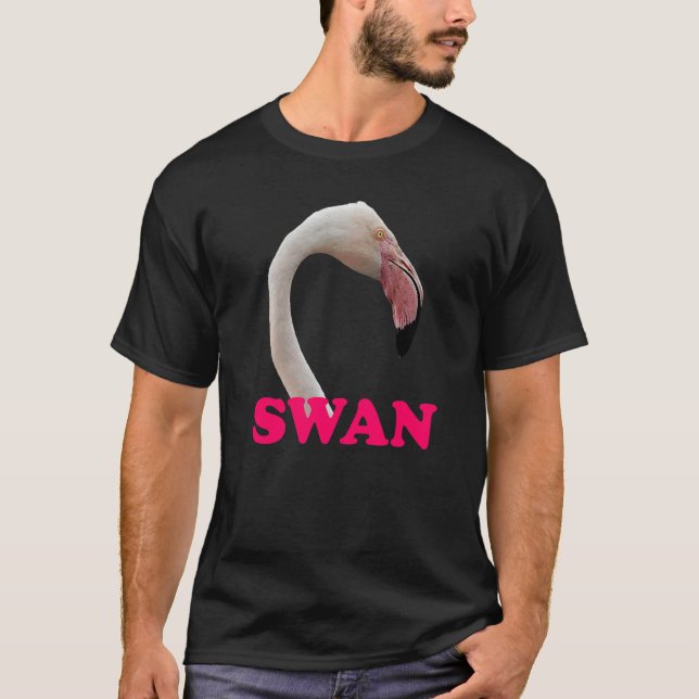Swan Pink Flamingo Verwirrung Prank Meme Adult Hum T-Shirt (Vorderseite)