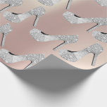 Swarovski Kristalle Diamond High Heels Schuhe Pear Geschenkpapier<br><div class="desc">Glam und Chic Wrapping Paper für viele Anlässe wie Geburtstag,  Jubiläum,  Hochzeit,  Brautparty,  neue Arbeit,  neue Zuhause,  Corporate Party,  Ruhestand Party,  neues Baby..</div>