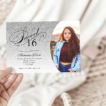 Sweet 16 Birthday Silver Glitzer Glam Foto Einladung<br><div class="desc">Diese trendige Glitzer Geburtstagsfeier lädt Sie mit einer eleganten Typografie und Ihrem LieblingsFoto ein. Fügen Sie den benutzerdefinierten Text mithilfe des Vorlagenformulars hinzu. Zusätzliche Optionen für Text und Layout sind verfügbar,  wenn Sie weitere Anpassungen vornehmen möchten.</div>