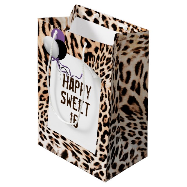 Sweet 16 Leopard Pelz Print Mittlere Geschenktüte (Vorderseite Schrägansicht)