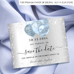 Sweet 16 silberblau Haushalt Save the Date Flyer<br><div class="desc">Bitte beachten Sie, dass dies Save the Date auf Flyer Papier und sehr dünn ist. Umschläge sind nicht enthalten. Für eine dickere Save the Date Karte (das gleiche Design) besuchen Sie bitte unseren Shop. Eine Freundin und trendig Save the Date für eine Sweet 16, 16. Geburtstagsfeier. Ein Imitat silber aussehender...</div>