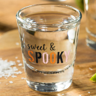 Sweet and Spooky Halloween Schnapsglas