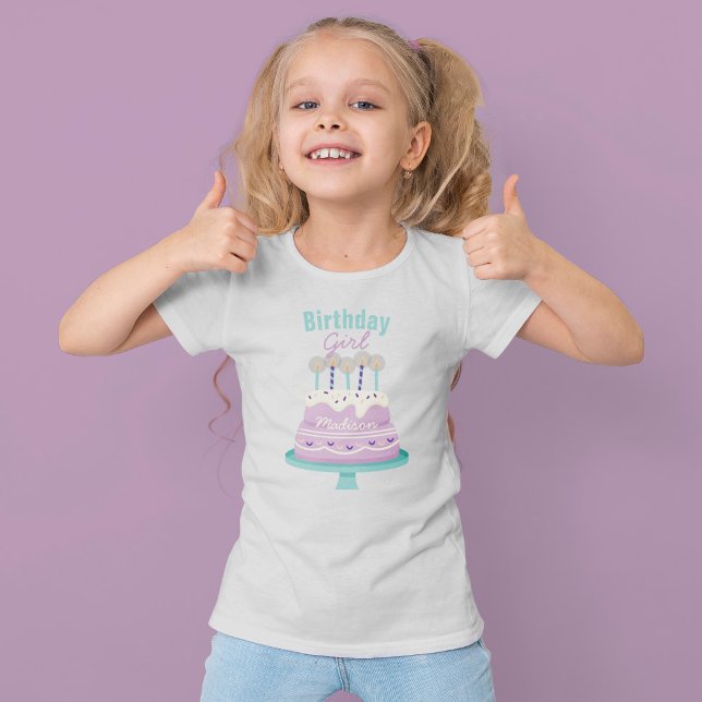 Sweet Birthday Cake "Birthday Girl" Personalisiert T-Shirt (Von Creator hochgeladen)