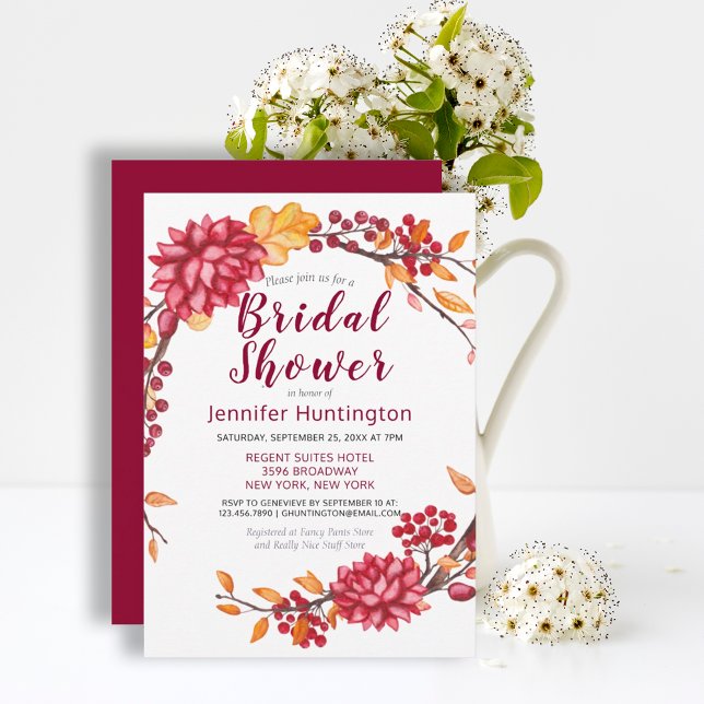 Sweet Burgundy Botanical Fall Floral Brautparty Einladung (Pretty Burgundy Fall Floral Bridal Shower Invitation
)