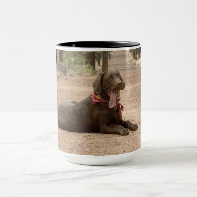 Sweet Chocolate Labrador Retriever Puppy Tasse (Zentrum)