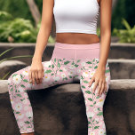 Sweet Daisy Floral Pink Capri Leggings<br><div class="desc">Mit diesen zauberhaften, rosa und weiß getönten Capri-Leggings können Sie den Charme des Frühlings genießen. Diese Leggings mit einem zarten, zarten Gänsemuster auf einem weichen rosa Hintergrund sind ideal, um dem Kleiderschrank eine Touch von Laune zu verleihen. Egal, ob Sie eine Bestellung machen oder einen Ausflug genießen, diese Leggings werden...</div>