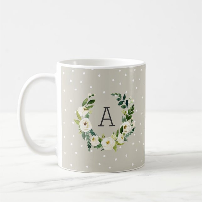 Sweet Greenery Wreath and Greige Dots Monogram Kaffeetasse (Links)