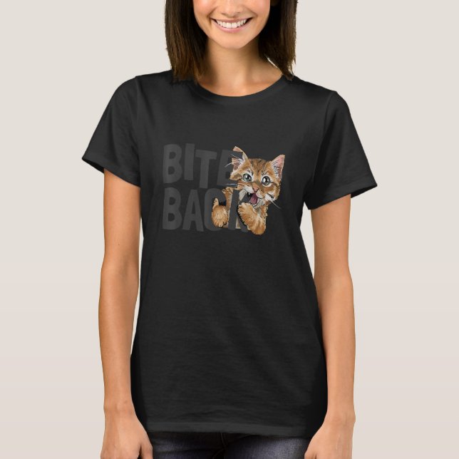 Sweet Kitten Funny Bite Back Cat Lover Cat Eigentü T-Shirt (Vorderseite)