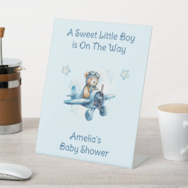 Sweet Little Boy on Way Baby Shower Sockelschild