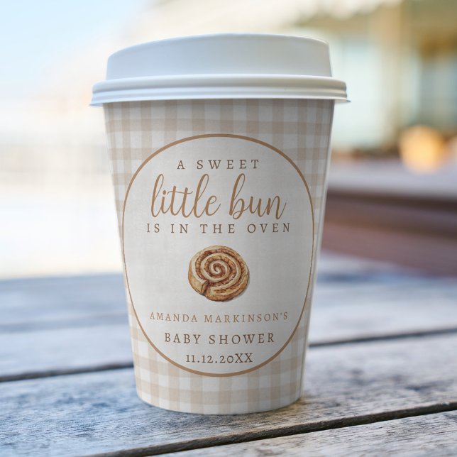 Sweet Little Bun in Oven Neutral Baby Shower Pappbecher (Von Creator hochgeladen)