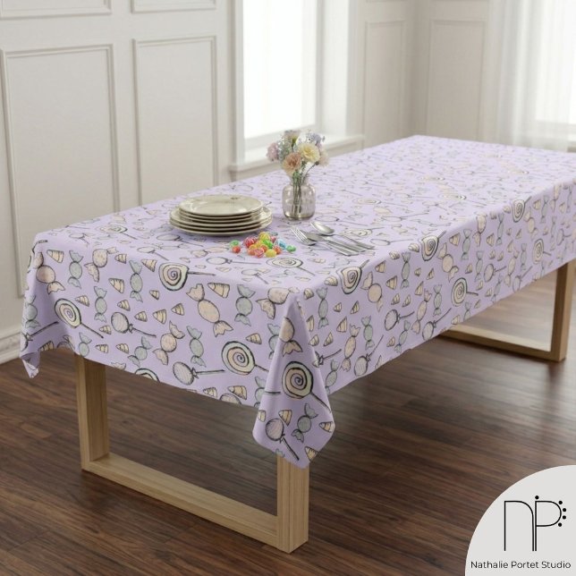 Sweet Little One Candy Theme Party Tischdecke (Hand drawn candy theme party tablecloth for a sweet birthday or baby shower celebration)