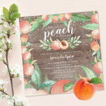 Sweet Little Peach Girls Kinderdusche Einladung<br><div class="desc">Auf dem Weg zum Baby-Duschbad lädt ein hübscher Pfirsich mit einem Set aus Pfirsich und grünen Blättern auf rustikalem Holzfußboden ein. Besuchen Sie unseren Shop und sehen Sie sich unsere kleine Pfirsichdesignsammlung an.</div>