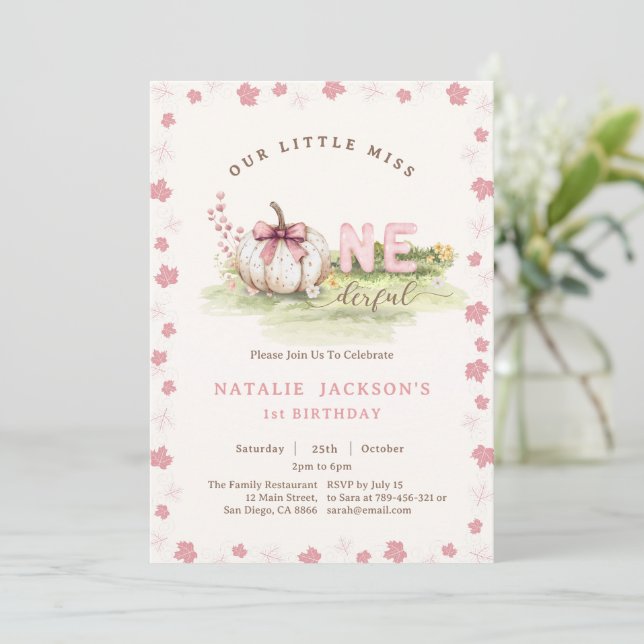 Sweet Miss Onederful Pink Bow Pumpkin 1. Geburtsta Einladung (Stehend Vorderseite)