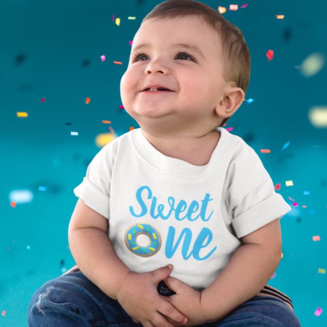 Sweet One Donut 1. Geburtstag Baby T-shirt (Von Creator hochgeladen)