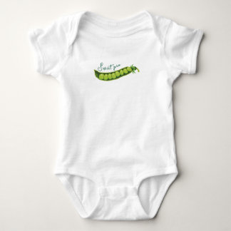 Sweet pea baby strampler