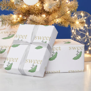 Sweet Pea Personality Gold Text Green Pea Pod Geschenkpapier