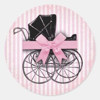 Sweet Pink Vintag Baby Carriage Pram and Bow Runder Aufkleber