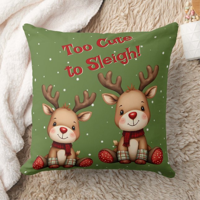 Sweet Reindeer Pair in Holiday Snowfall Kissen (Decke)