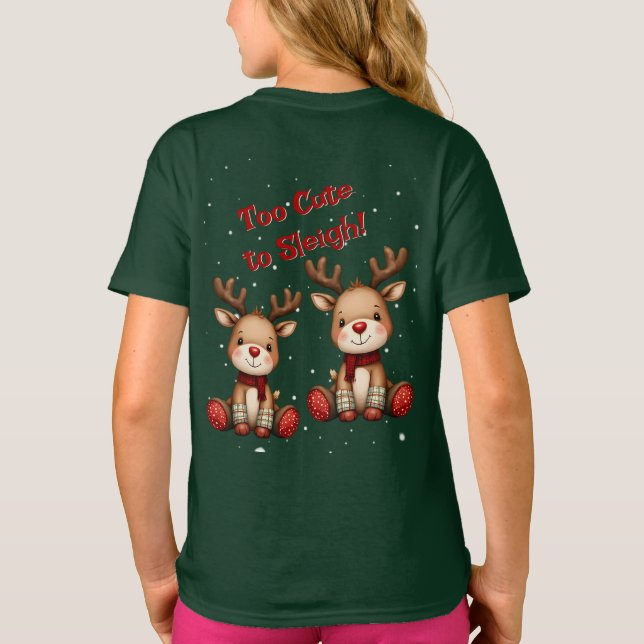 Sweet Reindeer Pair in Holiday Snowfall T-Shirt (Rückseite)