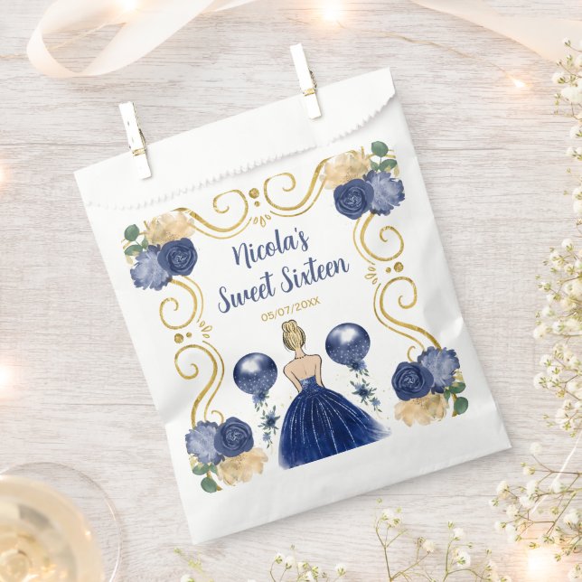 Sweet Sixteen Blonde Princess in Navy Blue Geschenktütchen (Ausgeschnitten)
