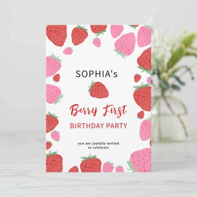 Sweet Strawberry Birthday Einladung (Stehend Vorderseite)