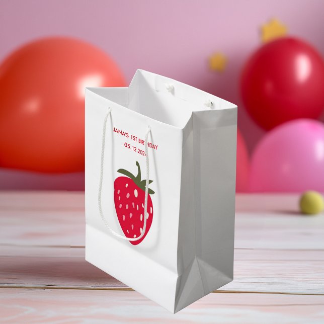 Sweet Strawberry Birthday Mittlere Geschenktüte (Von Creator hochgeladen)