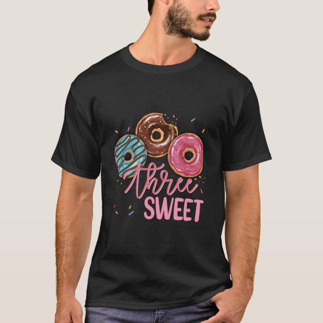 Sweet Three 3D Doughnut Birthday Girl Donut Party T-Shirt (Vorderseite)
