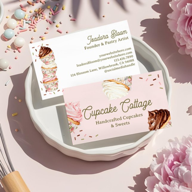 Sweet Treats Cupcakes & Cakes Elegant Floral  Visitenkarte (Sweet Treats Cupcakes & Cakes Elegant Floral Business Card)