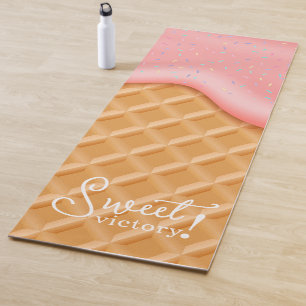 Sweet Victory Sprinkles Ice Cream Cone Fun Pink Yogamatte
