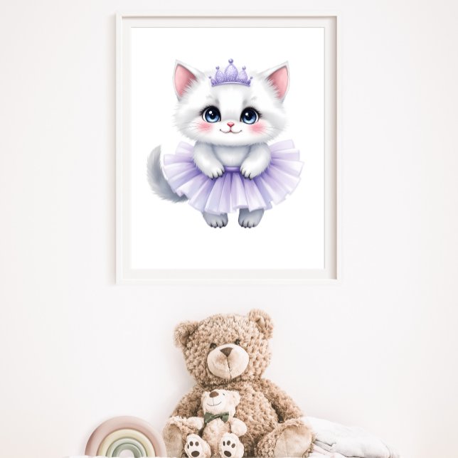 Sweet White Kitten Princess in Lila Tutu Royal Poster (Von Creator hochgeladen)