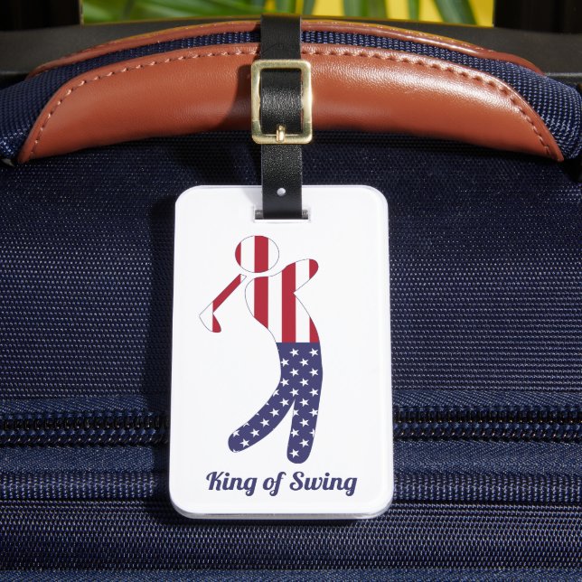 Swing King | American Flag Golf Player Gepäckanhänger (Vorderseite Insitu 2)