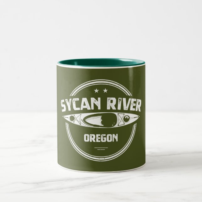 Sycan River Oregon Kayaking Zweifarbige Tasse (Mittel)