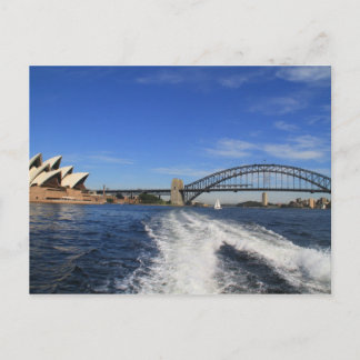 Sydney Harbour Bridge und Opernhaus aus einer Fähr Postkarte