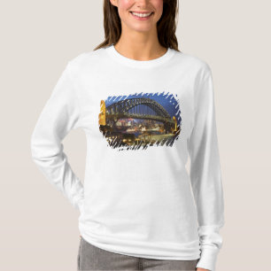 Sydney Harbour Bridge und Park Hyatt Sydney Hotel T-Shirt