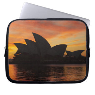 Sydney Opera House bei Morgengrauen, Sydney, New S Laptopschutzhülle
